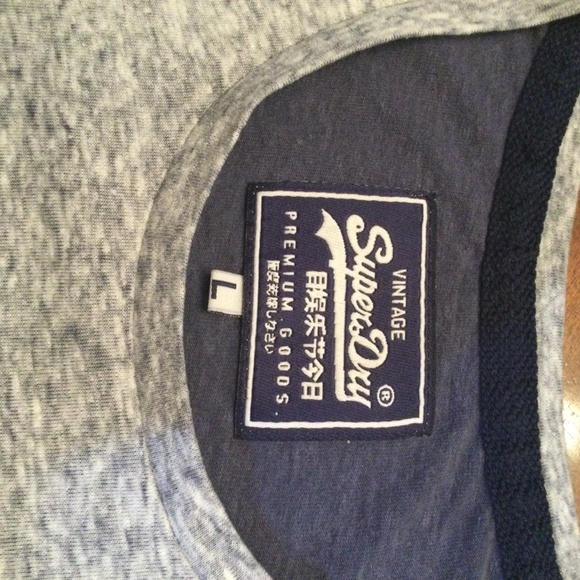 Superdry t-shirt - Picture 3 of 3